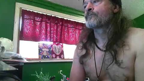 hippiedad333 online show from 25, 4, 2026