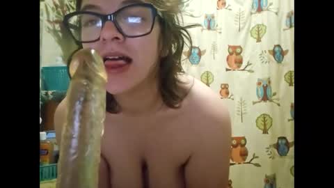 hippiesoul204 online show from 2, 12, 2024