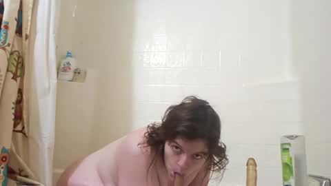 hippiesoul204 online show from 24, 1, 2025