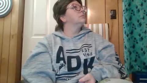 Snapshot of hippihope420 chatting on 18, 2, 2025 Bella online show from 18, 2, 2025