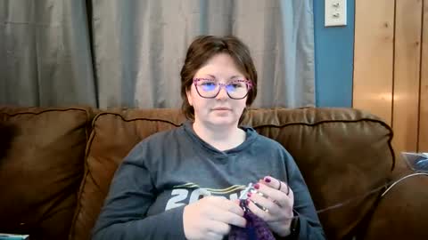 Snapshot of hippihope420 chatting on 20, 2, 2025 Bella online show from 20, 2, 2025