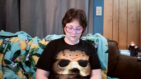 Snapshot of hippihope420 chatting on 22, 2, 2025 Bella online show from 22, 2, 2025
