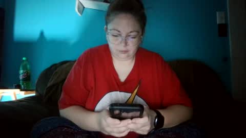 Snapshot of hippihope420 chatting on 20, 9, 2025 Bella online show from 20, 9, 2025