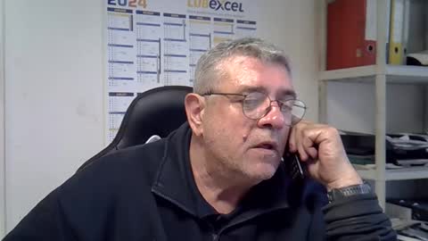 Snapshot of hippopotame17 chatting on 5, 12, 2024 hippo online show from 5, 12, 2024