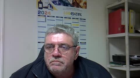 Snapshot of hippopotame17 chatting on 12, 12, 2024 hippo online show from 12, 12, 2024