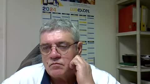 Snapshot of hippopotame17 chatting on 15, 12, 2024 hippo online show from 15, 12, 2024