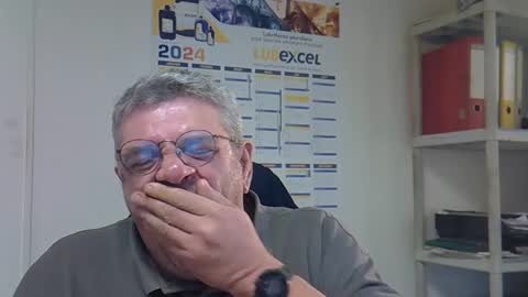 Snapshot of hippopotame17 chatting on 23, 12, 2024 hippo online show from 23, 12, 2024