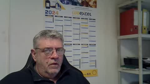 Snapshot of hippopotame17 chatting on 24, 12, 2024 hippo online show from 24, 12, 2024