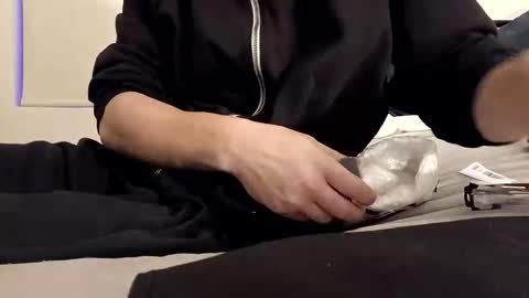 Snapshot of hipulse chatting on 5, 10, 2025 Hipulse online show from 5, 10, 2025