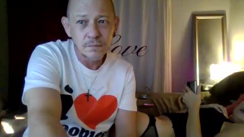 Snapshot of hisjourneyxoxo chatting on 24, 1, 2025 hisjourneyxoxo online show from 24, 1, 2025