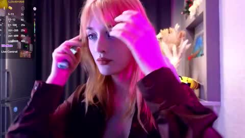 Snapshot of hisoka__akerley chatting on 17, 9, 2025 Ella online show from 17, 9, 2025