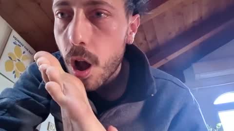 hitmenoww online show from 10, 3, 2026