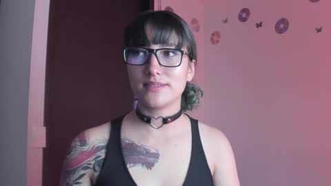 Snapshot of hitomi_arata chatting on 22, 2, 2025 Hitomi Arata online show from 22, 2, 2025