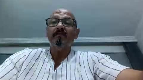 Snapshot of hitstick077 chatting on 16, 7, 2026 CandyboxHunter44 online show from 16, 7, 2026