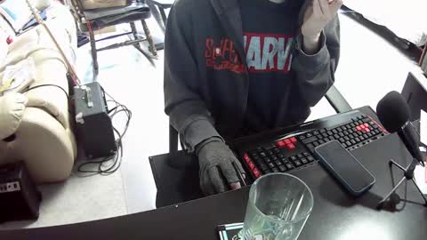 Snapshot of hoboayoyo chatting on 1, 3, 2025 Hentai man online show from 1, 3, 2025