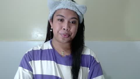 Snapshot of hoelykarina chatting on 31, 7, 2026 Karina3 online show from 31, 7, 2026