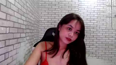 Snapshot of hoelylunox chatting on 12, 5, 2026 Lunox3 online show from 12, 5, 2026