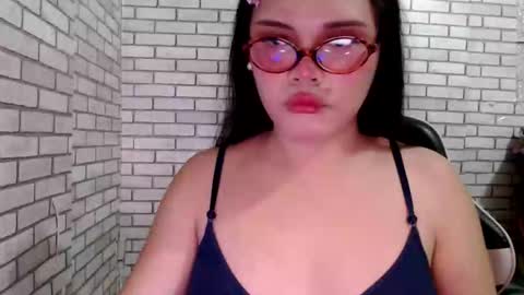 Melissa3 online show from 10, 4, 2026