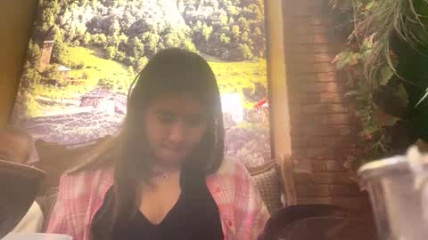 Snapshot of hoenyazhe chatting on 2, 12, 2025 Nancy Becconi online show from 2, 12, 2025