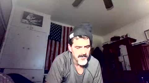 hoglegg99384194 online show from 25, 10, 2025