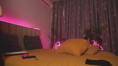 julia online show from 24, 3, 2026