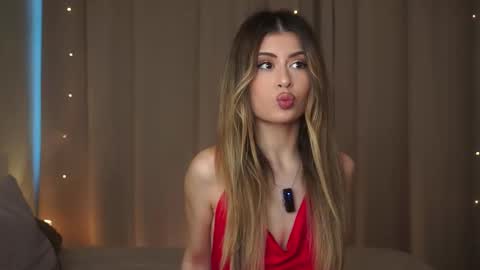 Moni Monica online show from 14, 11, 2025