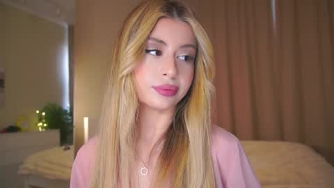 Moni Monica online show from 1, 4, 2026