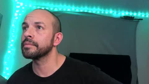 Snapshot of holesucker999x chatting on 8, 11, 2025 holesucker999x online show from 8, 11, 2025