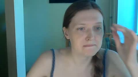 Snapshot of holistic_woman chatting on 20, 6, 2026 holistic_woman online show from 20, 6, 2026