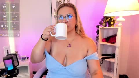 Hollie online show from 21, 4, 2026