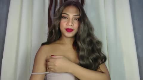 Snapshot of holliescarlet chatting on 7, 12, 2024 holliescarlet online show from 7, 12, 2024