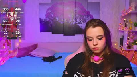 Snapshot of hollisbelch chatting on 30, 1, 2025 Lux online show from 30, 1, 2025