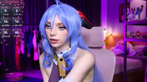 Holli online show from 4, 2, 2026