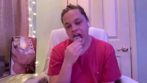 Hollys Drive threw Side Of CB. online show from 18, 12, 2024