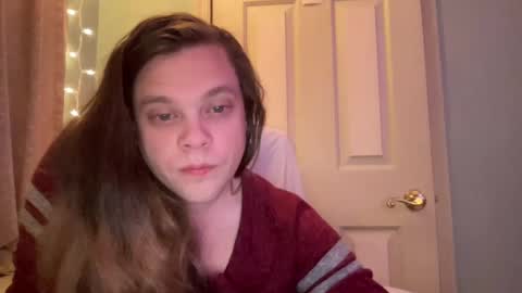 Hollys Drive threw Side Of CB. online show from 29, 12, 2024