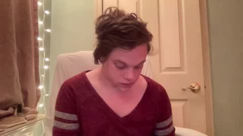 Hollys Drive threw Side Of CB. online show from 30, 12, 2024