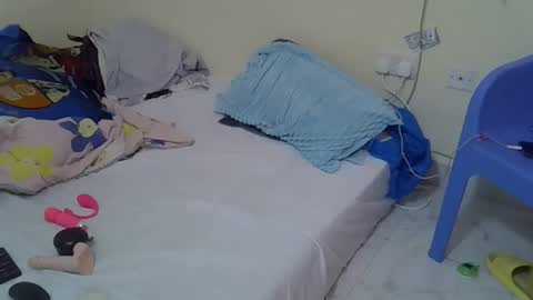 Snapshot of holly_molly11 chatting on 15, 9, 2025 holly molly11 online show from 15, 9, 2025