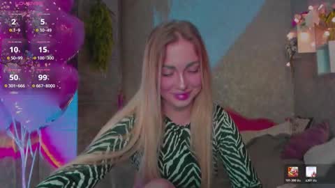 holly_molly8 online show from 27, 2, 2026