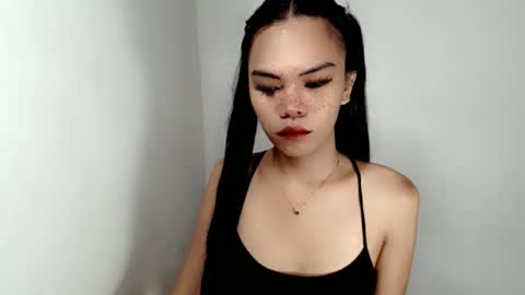 hollyhalo online show from 27, 10, 2025