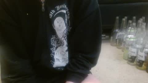 Holly Hawkes online show from 6, 4, 2026