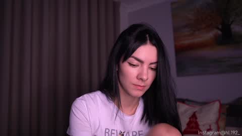 Holly Linder online show from 11, 12, 2024