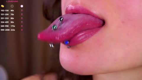 Delly online show from 30, 10, 2025