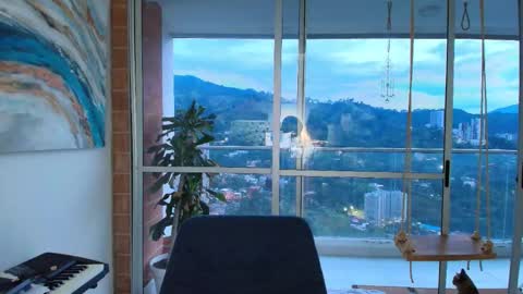 hollyshit_ online show from 23, 3, 2026