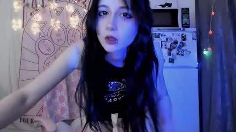 Snapshot of holy420loly chatting on 17, 1, 2026 Ho Lee Sheet online show from 17, 1, 2026