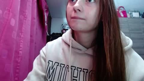 Snapshot of holy_juli2 chatting on 3, 3, 2026 Juli online show from 3, 3, 2026