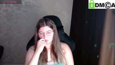 Snapshot of holy_michela chatting on 26, 9, 2025 Welcome guys Pleasure to see you all here My name is MichaelaTip menu is active Private is open online show from 26, 9, 2025