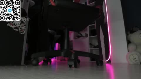 holy_mistresss online show from 27, 3, 2026