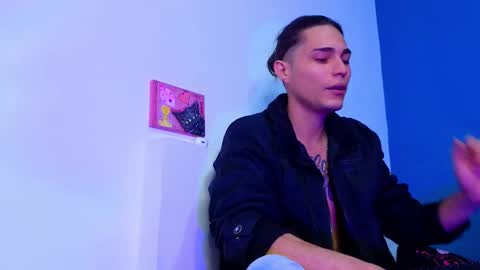 Snapshot of holy_taby_ chatting on 27, 2, 2025 online show from 27, 2, 2025