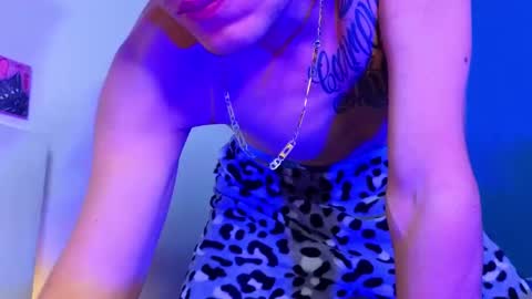 Snapshot of holy_taby_ chatting on 1, 3, 2025 online show from 1, 3, 2025