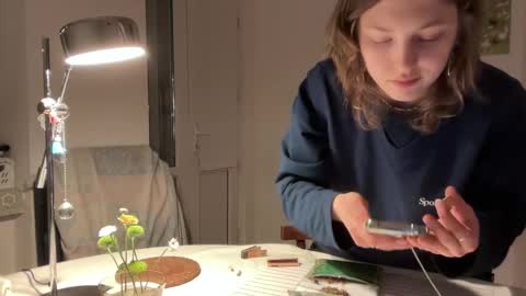 dori not holy get my tg channel with link from description under last photo online show from 3, 3, 2025